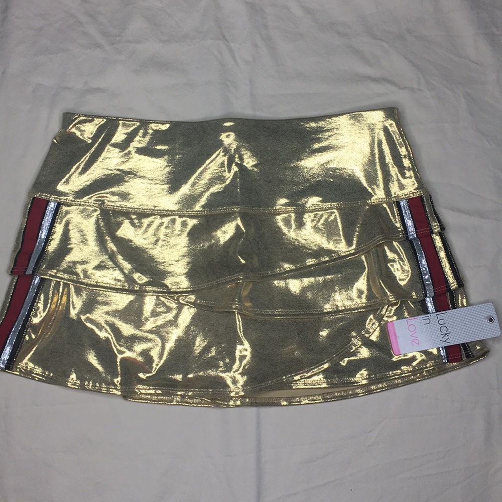 NWT Olympian Scallop Skirt